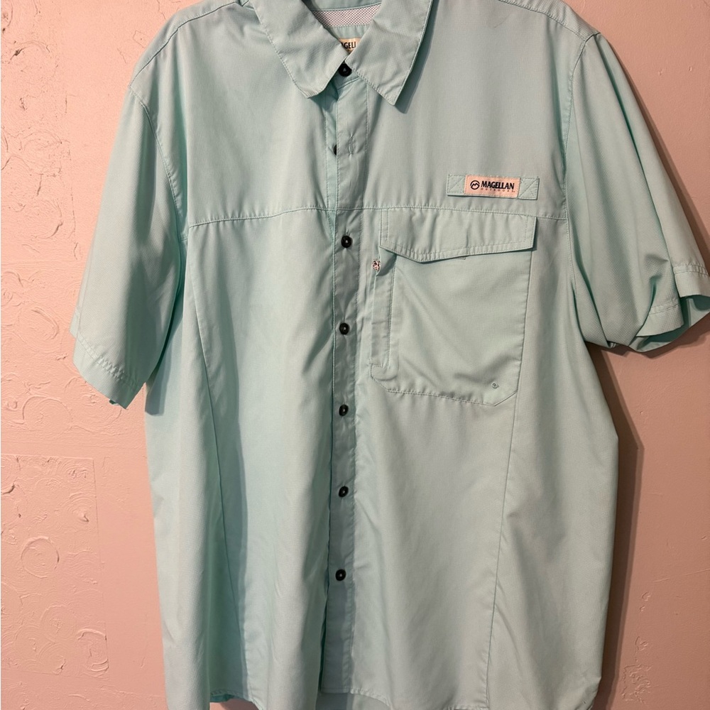 Magellan Outdoors Men's Aqua Short Sleeve Shirt